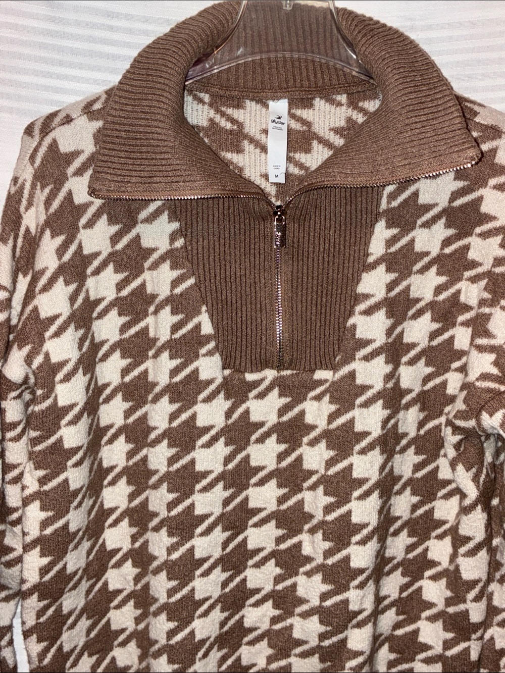 Glyder, 1/4 Zip Sweater, Women’s M, Taupe and White